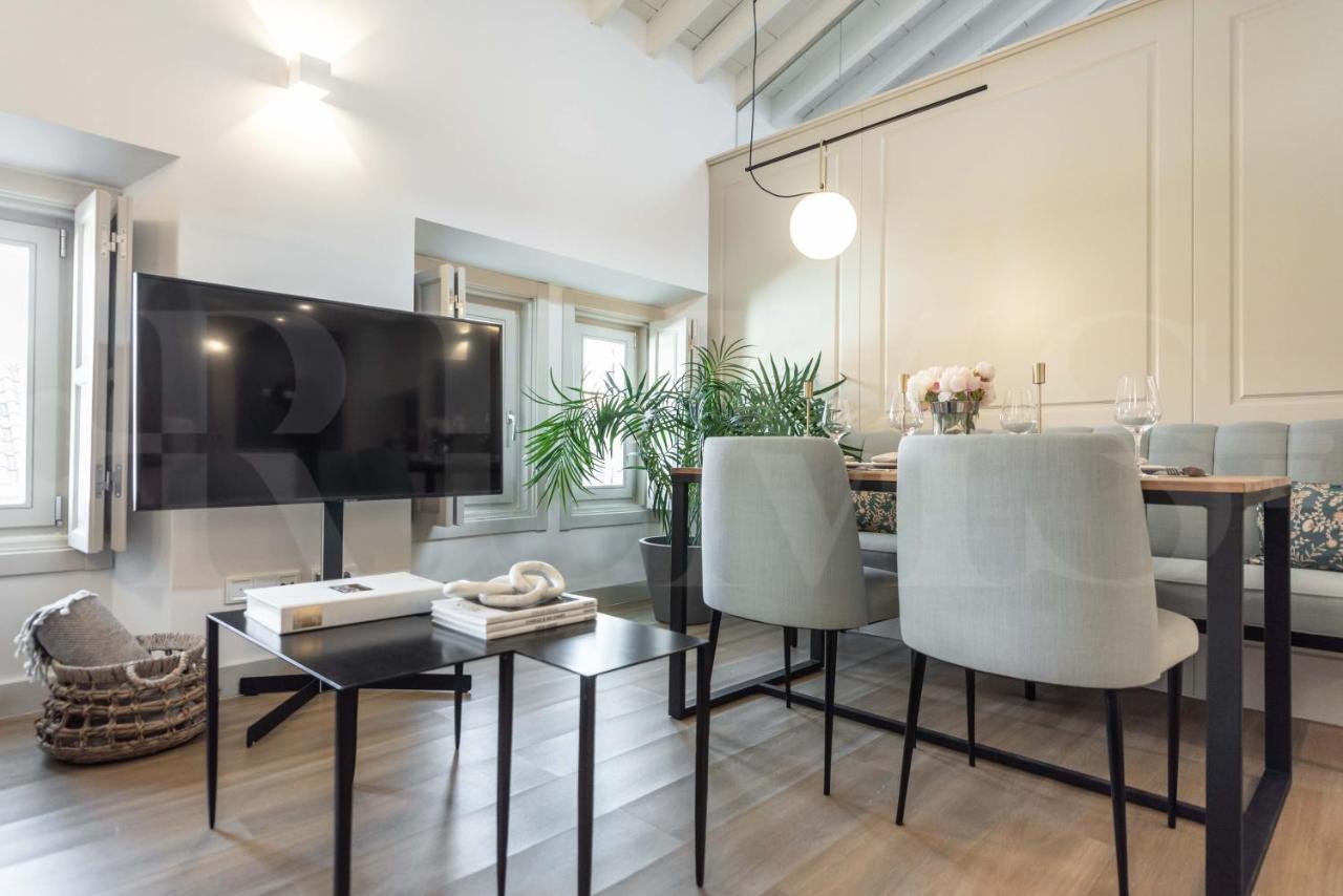 Penthouse Suite With Rooftop In The Heart Of Malaga By Rems Málaga Exterior foto