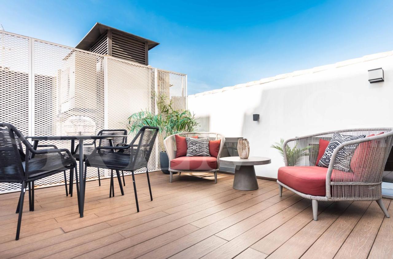 Penthouse Suite With Rooftop In The Heart Of Malaga By Rems Málaga Exterior foto