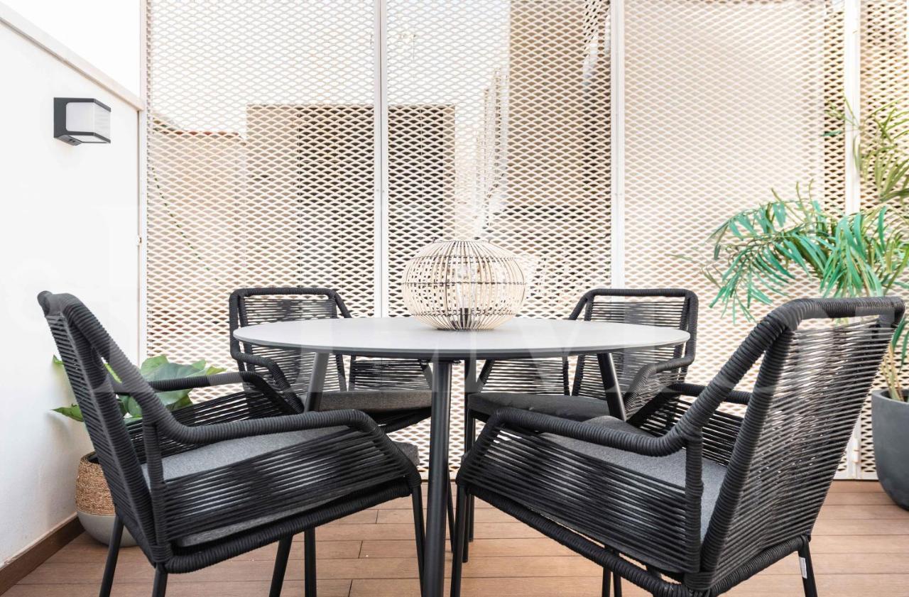 Penthouse Suite With Rooftop In The Heart Of Malaga By Rems Málaga Exterior foto